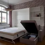 Lindner 2 Apartment *